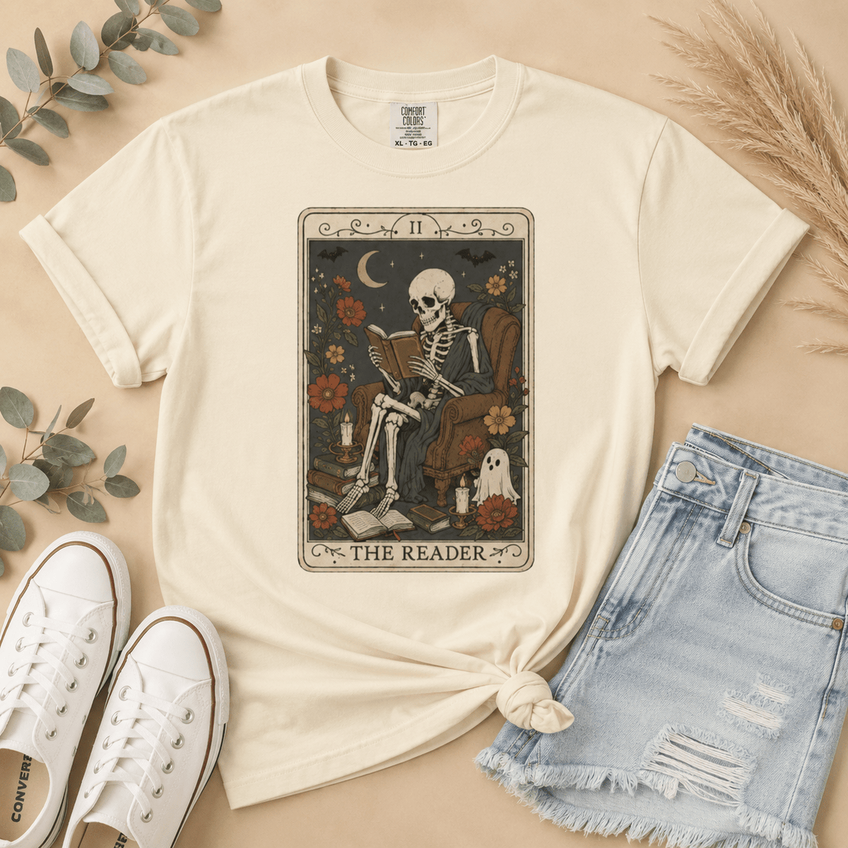 The Reader Tarot Card Tee - T-SHIRT - TheSpinedLife