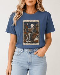 The Reader Tarot Card Tee - T-SHIRT - TheSpinedLife