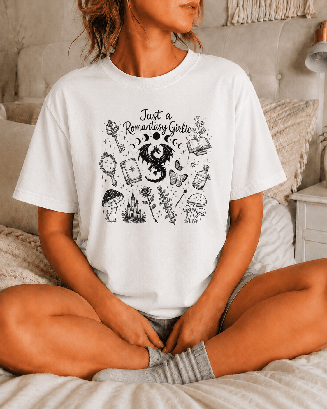 Romantasy Girlie Graphic Tee - T-SHIRT - TheSpinedLife