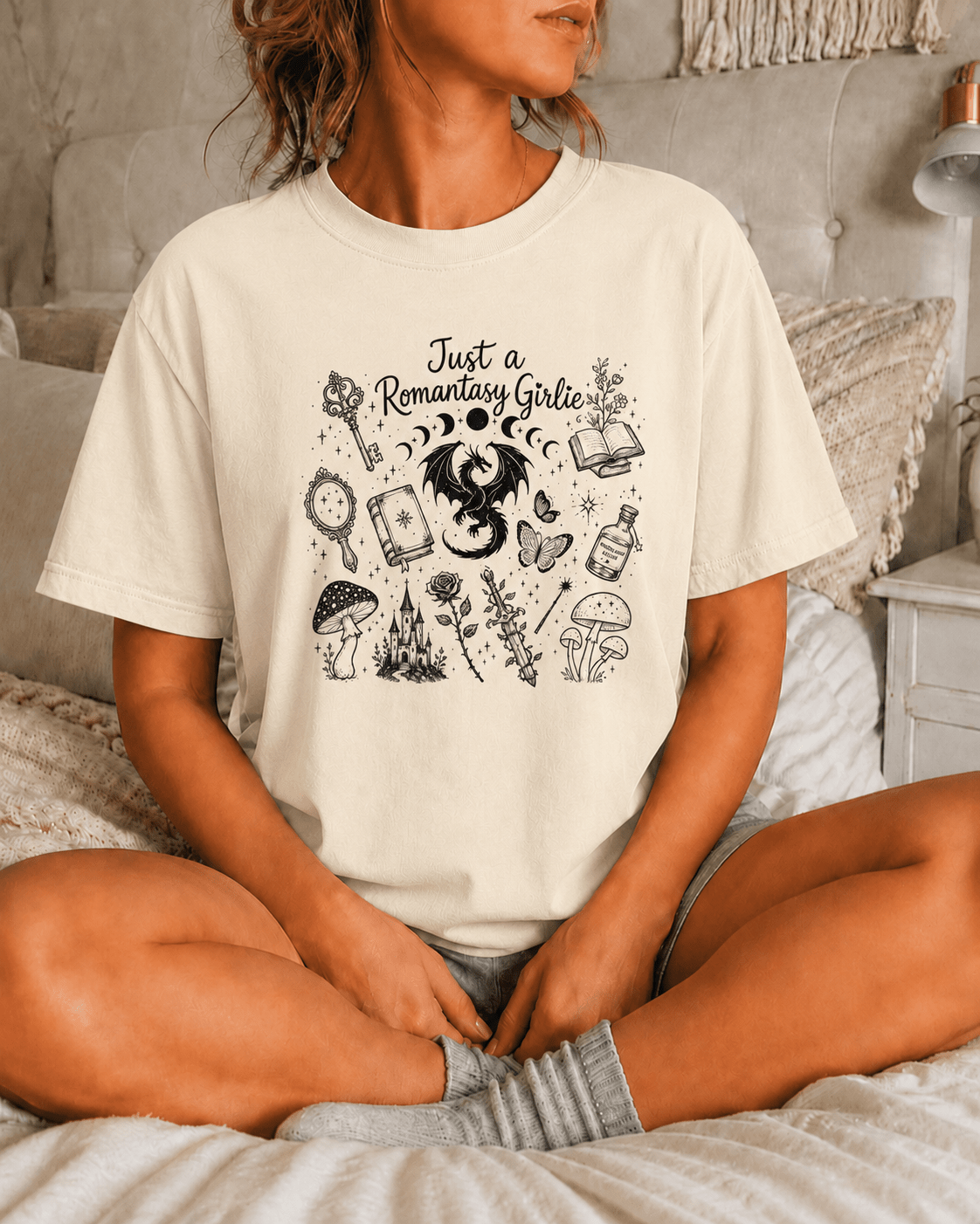 Romantasy Girlie Graphic Tee - T-SHIRT - TheSpinedLife