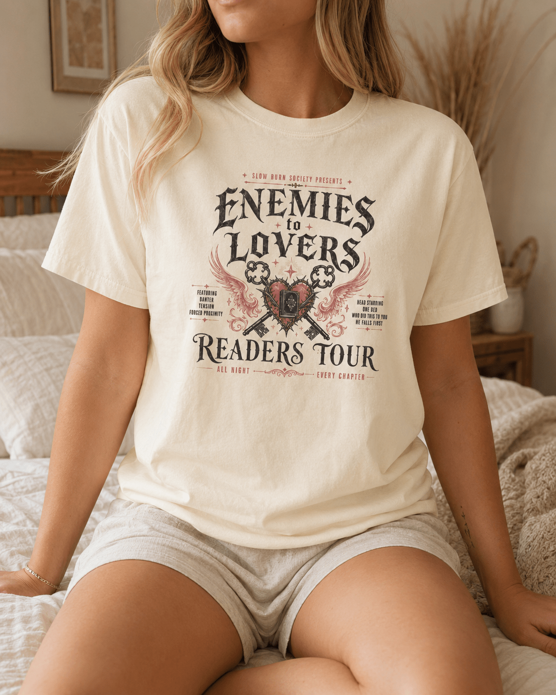 Enemies to Lovers Readers Tour Tee