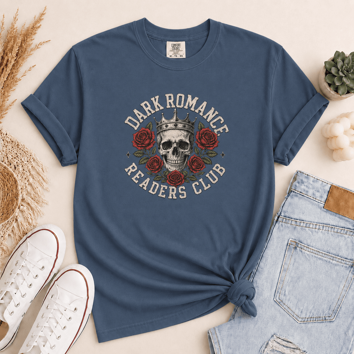 Dark Romance Readers Club Graphic Tee - T-SHIRT - TheSpinedLife