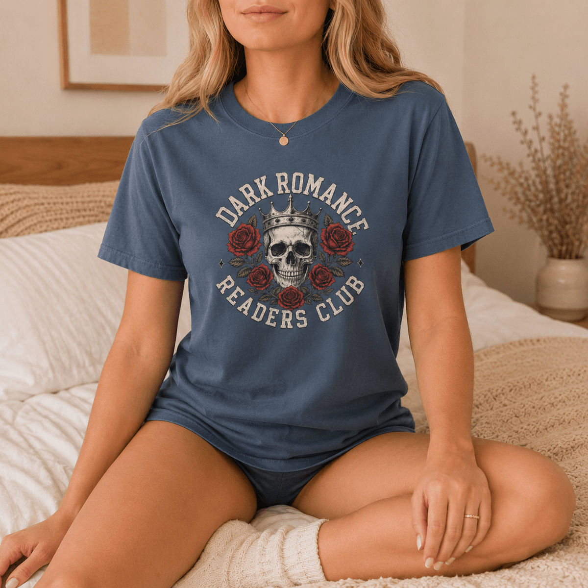 Dark Romance Readers Club Graphic Tee - T-SHIRT - TheSpinedLife