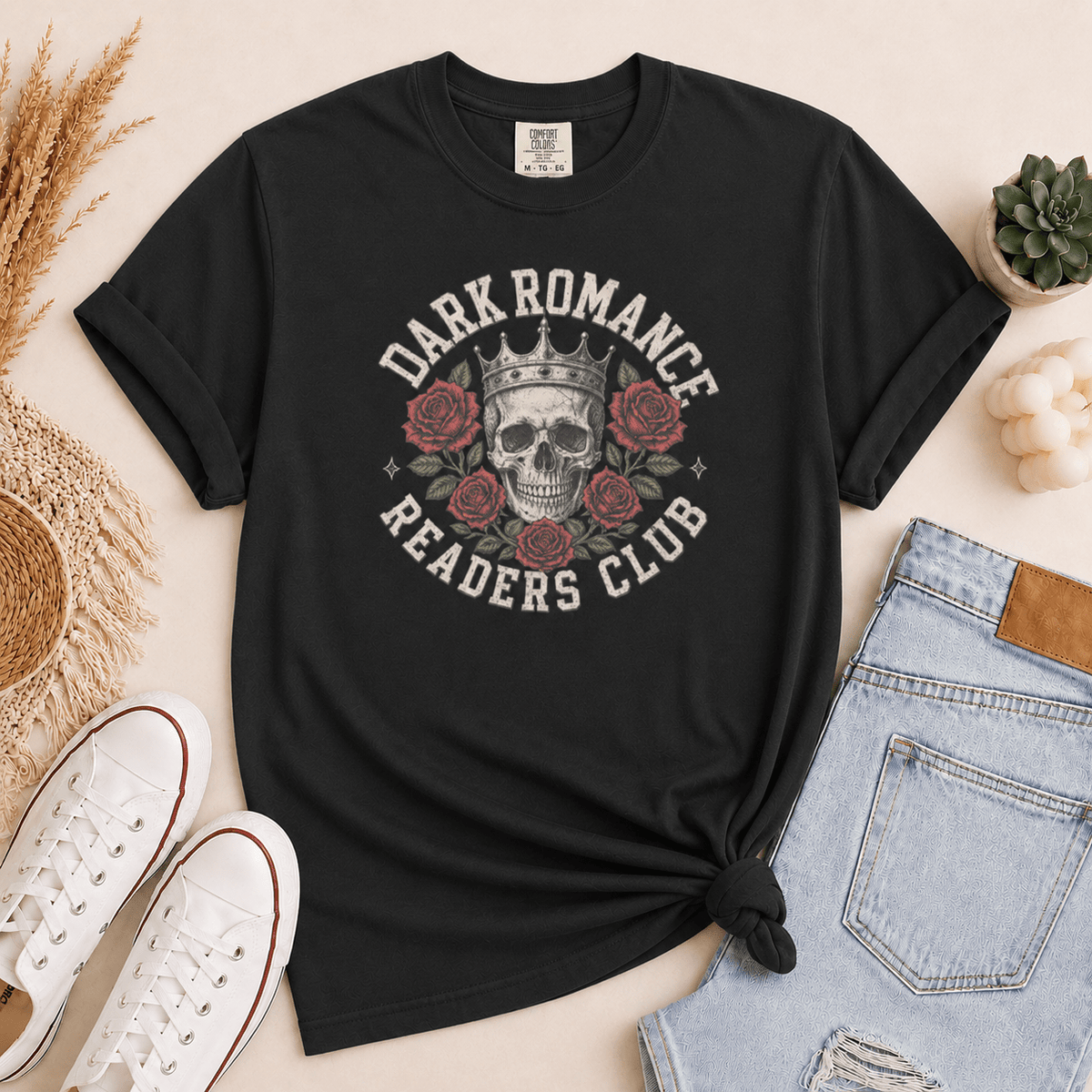 Dark Romance Readers Club Graphic Tee - T-SHIRT - TheSpinedLife
