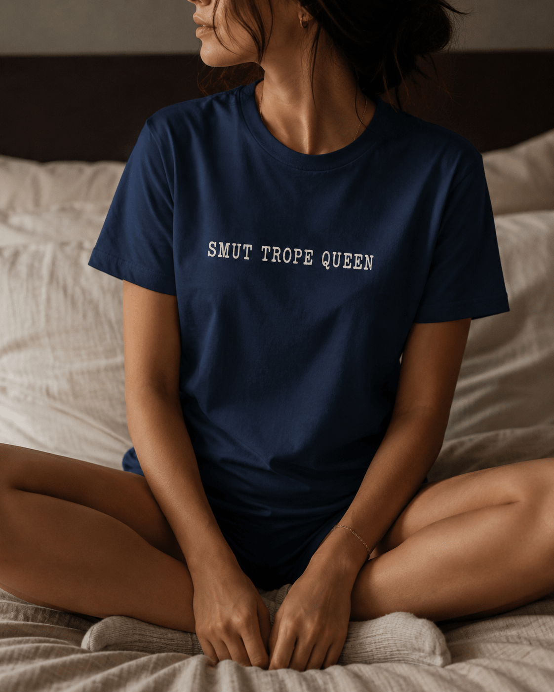 Smut Trope Queen Graphic Tee - T - SHIRT - TheSpinedLife