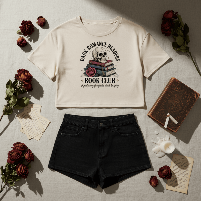 Forbidden Chapters Vintage Crop - T - SHIRT - TheSpinedLife